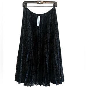 Theory Black Lace Pleated Circular Skirt Size Medium